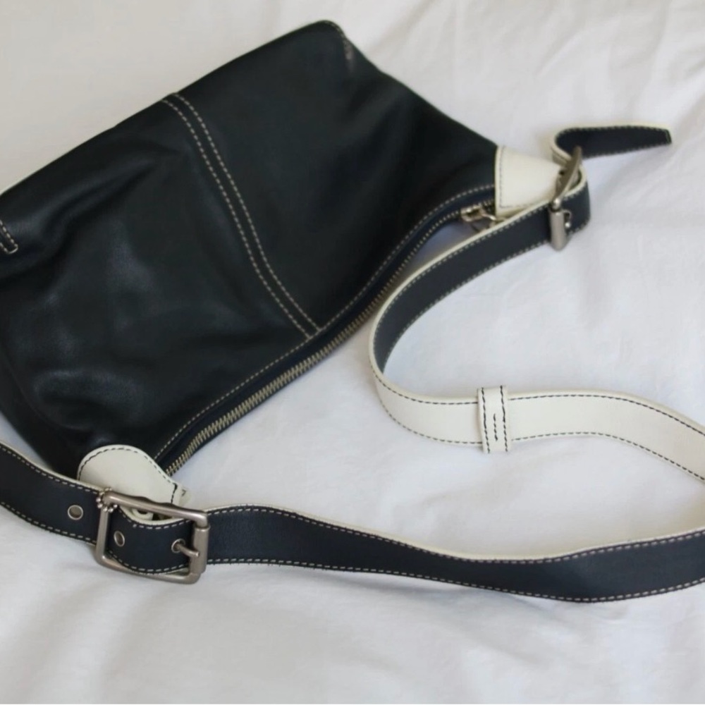 Coach Vintage Coach 9564 Leather Legacy Demi Hobo Shoulder Bag